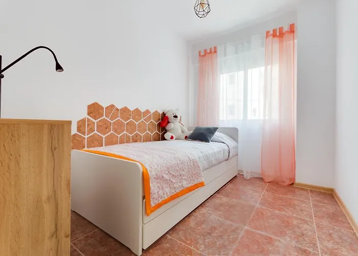 Apartament Miralmar *